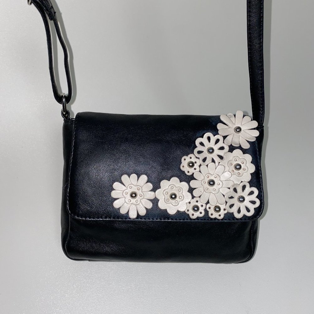 COLLECTION cross-body leather bag